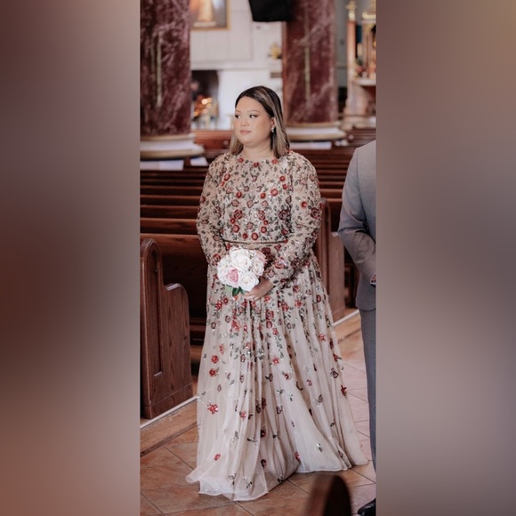 Plus size formal gown - Picture 2 of 3